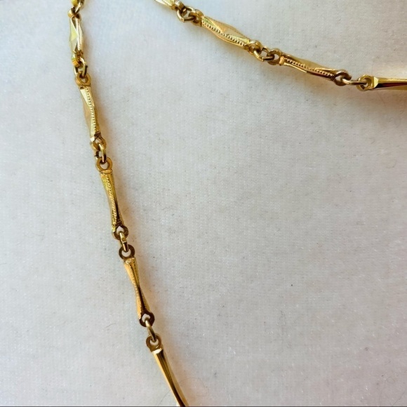 Vintage Diamond Shaped Simple Gold Tone Chain 34” Can be Worn Doubled or layered - Picture 4 of 10